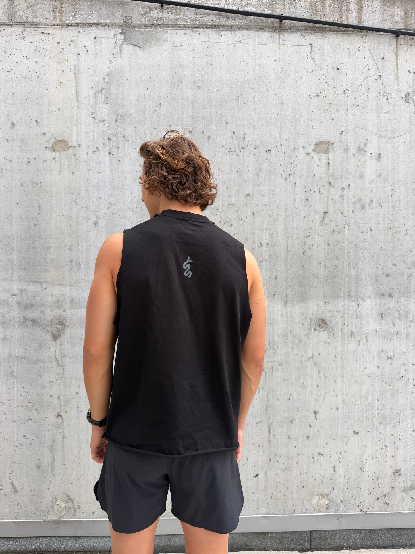 YSS CUT OFF - BLACK