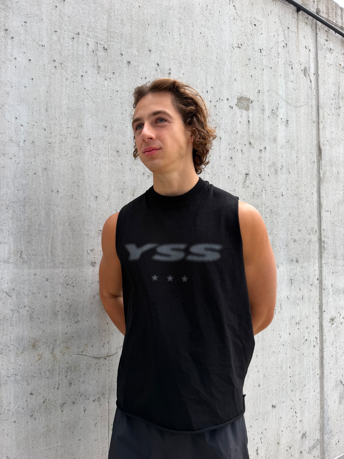 YSS CUT OFF - BLACK